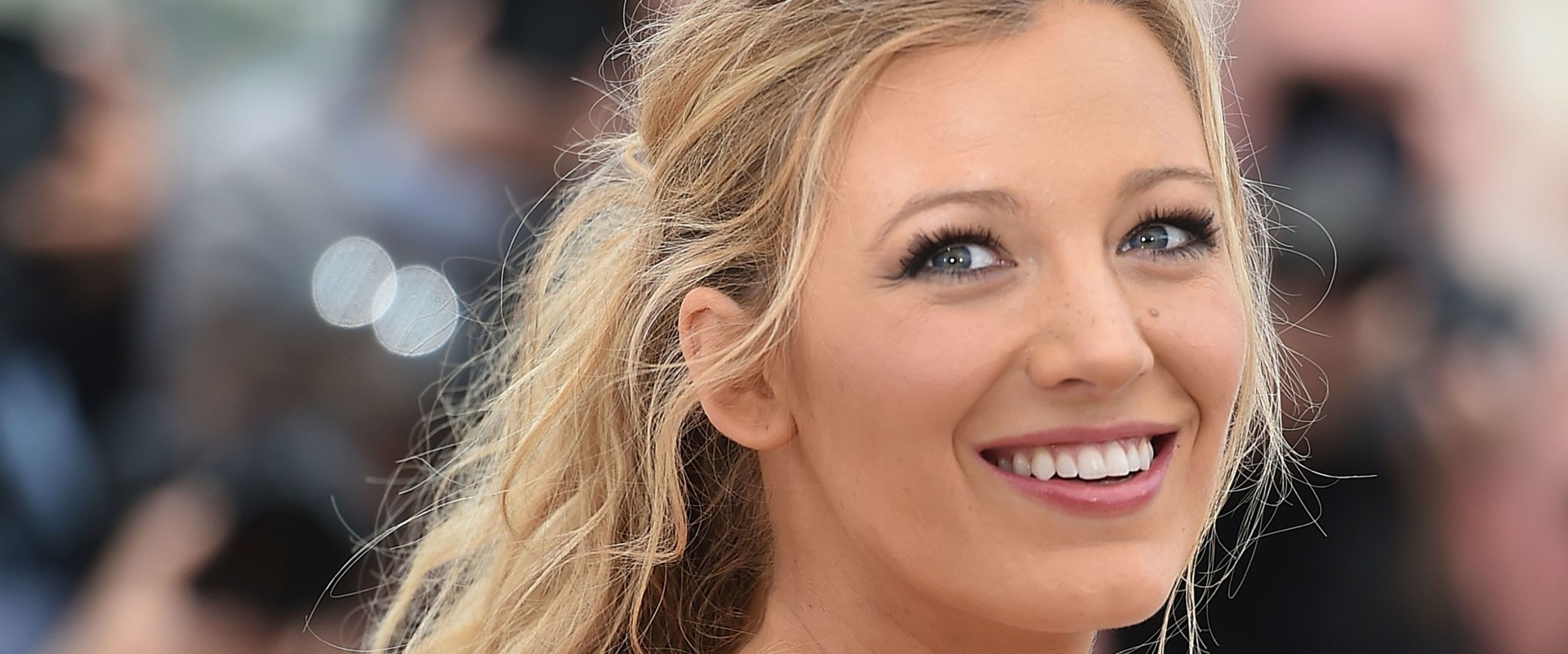 What Teeth Whitening Do Celebrities Use?